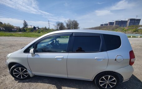 Honda Fit III, 2002 год, 330 000 рублей, 6 фотография
