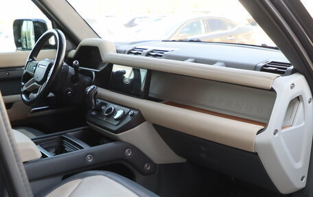 Land Rover Defender II, 2021 год, 3 450 000 рублей, 13 фотография