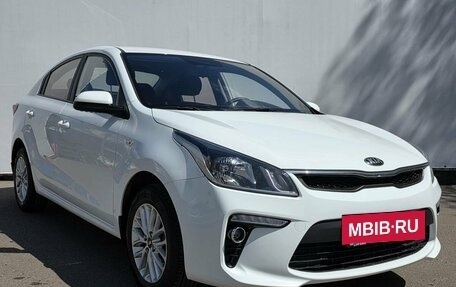 KIA Rio IV, 2018 год, 1 320 000 рублей, 3 фотография