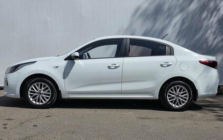 KIA Rio IV, 2018 год, 1 320 000 рублей, 8 фотография