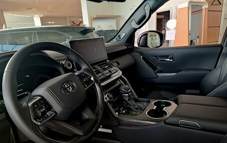 Toyota Land Cruiser, 2025 год, 16 290 000 рублей, 12 фотография