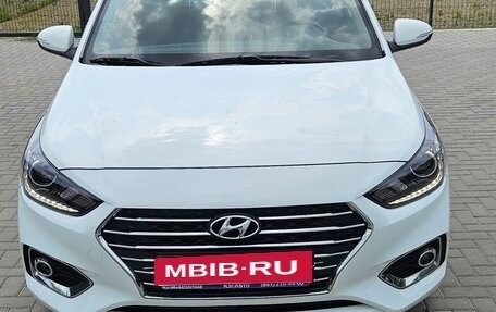 Hyundai Solaris II рестайлинг, 2019 год, 1 790 000 рублей, 1 фотография