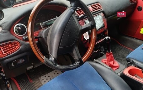 Mitsubishi Galant VIII, 2001 год, 650 000 рублей, 4 фотография