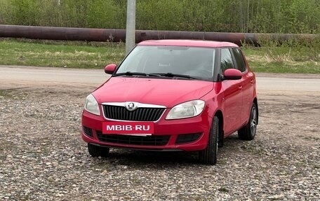 Skoda Fabia II, 2014 год, 650 000 рублей, 4 фотография