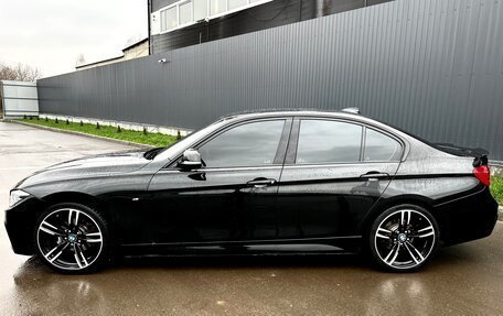 BMW 3 серия, 2018 год, 2 870 000 рублей, 3 фотография