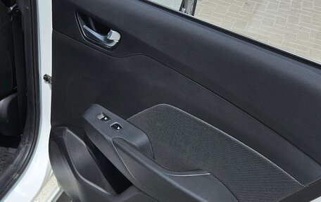 Hyundai Solaris II рестайлинг, 2019 год, 1 790 000 рублей, 8 фотография