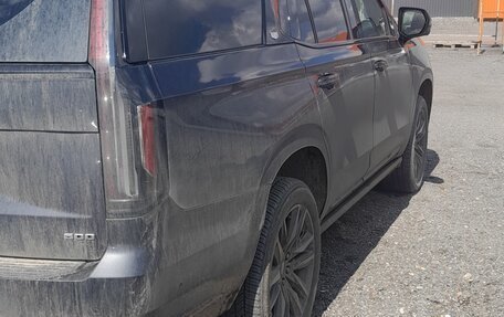 Cadillac Escalade V, 2023 год, 16 420 000 рублей, 5 фотография