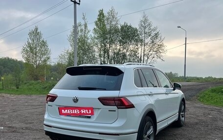Volkswagen Tiguan II, 2018 год, 2 800 000 рублей, 6 фотография