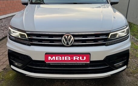 Volkswagen Tiguan II, 2018 год, 2 800 000 рублей, 10 фотография