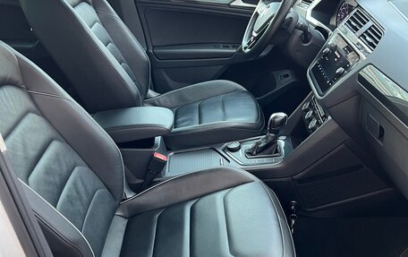 Volkswagen Tiguan II, 2018 год, 2 800 000 рублей, 11 фотография