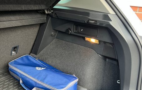 Volkswagen Tiguan II, 2018 год, 2 800 000 рублей, 14 фотография