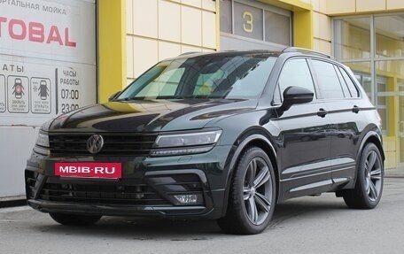 Volkswagen Tiguan II, 2018 год, 2 935 000 рублей, 2 фотография