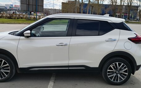 Nissan Kicks I, 2022 год, 2 350 000 рублей, 2 фотография