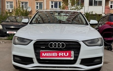 Audi A4, 2013 год, 1 650 000 рублей, 3 фотография