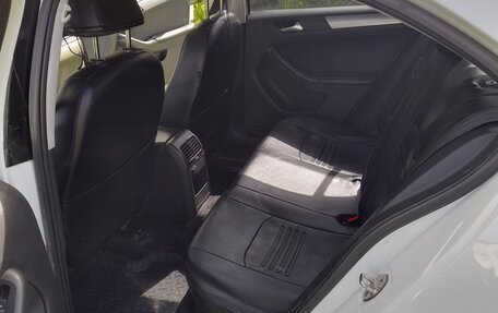 Volkswagen Jetta VI, 2016 год, 875 000 рублей, 14 фотография