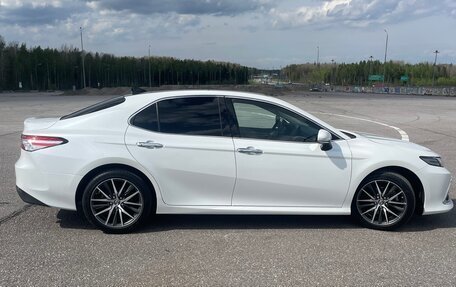 Toyota Camry, 2023 год, 3 950 000 рублей, 8 фотография