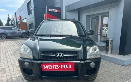 Hyundai Tucson III, 2007 год, 826 800 рублей, 2 фотография