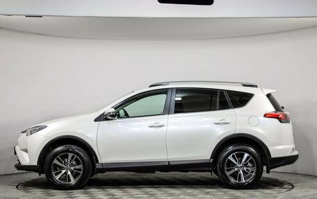 Toyota RAV4, 2017 год, 2 399 000 рублей, 8 фотография