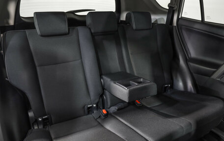 Toyota RAV4, 2017 год, 2 399 000 рублей, 24 фотография