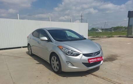 Hyundai Elantra V, 2011 год, 860 000 рублей, 3 фотография