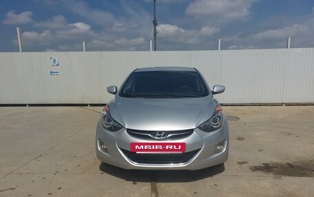 Hyundai Elantra V, 2011 год, 860 000 рублей, 2 фотография