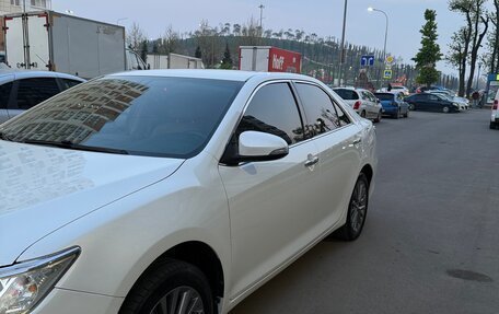 Toyota Camry, 2015 год, 1 900 000 рублей, 8 фотография