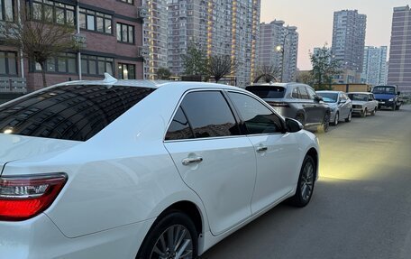 Toyota Camry, 2015 год, 1 900 000 рублей, 5 фотография