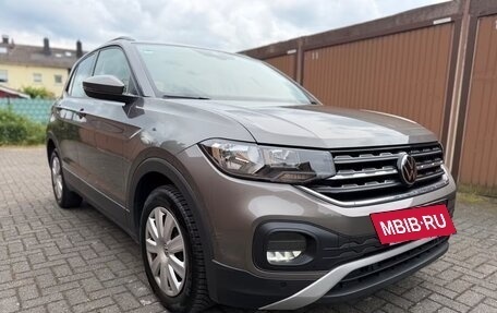 Volkswagen T-Cross I, 2021 год, 1 507 000 рублей, 9 фотография