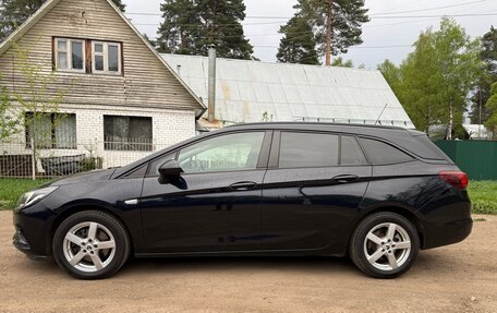 Opel Astra K, 2019 год, 1 180 000 рублей, 4 фотография