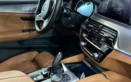 BMW 5 серия, 2018 год, 4 250 000 рублей, 14 фотография