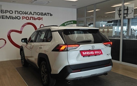 Toyota RAV4, 2025 год, 4 660 000 рублей, 6 фотография