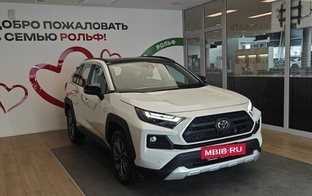 Toyota RAV4, 2025 год, 4 660 000 рублей, 3 фотография
