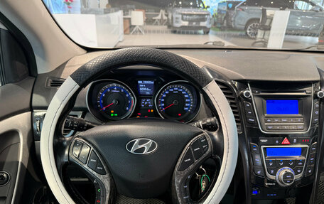 Hyundai i30 II рестайлинг, 2013 год, 750 000 рублей, 23 фотография
