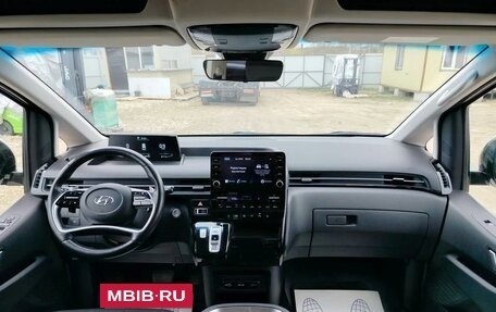 Hyundai Staria, 2021 год, 3 779 000 рублей, 5 фотография