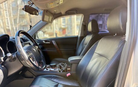 Toyota Highlander III, 2011 год, 1 940 000 рублей, 11 фотография