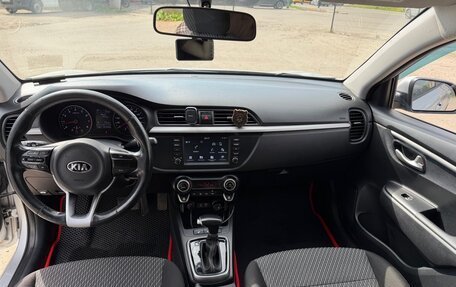 KIA Rio IV, 2018 год, 1 550 000 рублей, 8 фотография