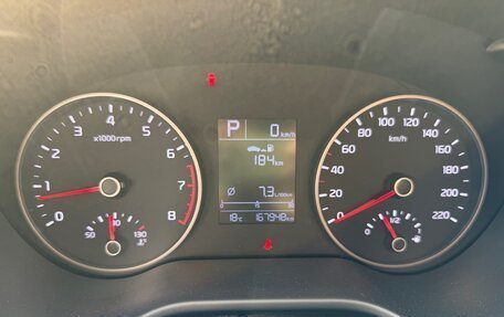 KIA Rio IV, 2018 год, 1 550 000 рублей, 7 фотография