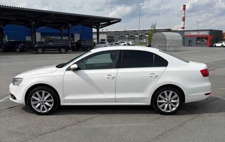 Volkswagen Jetta VI, 2011 год, 890 000 рублей, 10 фотография
