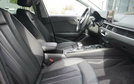 Audi A4, 2018 год, 2 313 000 рублей, 11 фотография