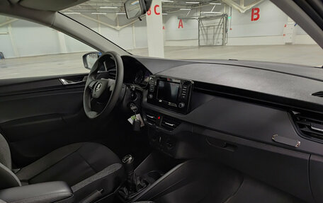 Skoda Rapid II, 2021 год, 1 470 000 рублей, 13 фотография