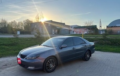 Toyota Camry V40, 2002 год, 525 000 рублей, 1 фотография