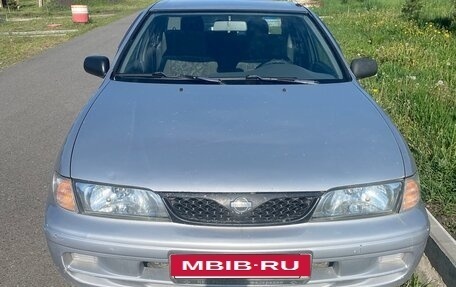 Nissan Almera, 1998 год, 40 000 рублей, 1 фотография