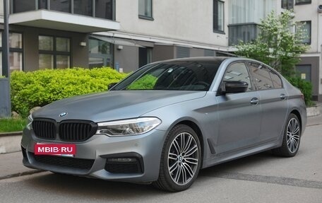 BMW 5 серия, 2019 год, 3 900 000 рублей, 1 фотография