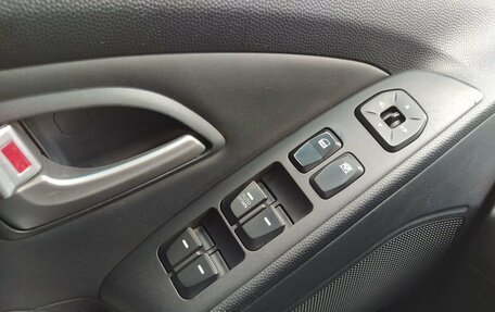 Hyundai ix35 I рестайлинг, 2013 год, 1 099 000 рублей, 7 фотография