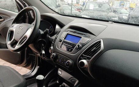 Hyundai ix35 I рестайлинг, 2013 год, 1 099 000 рублей, 15 фотография