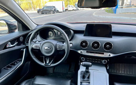 KIA Stinger I, 2019 год, 2 200 000 рублей, 10 фотография
