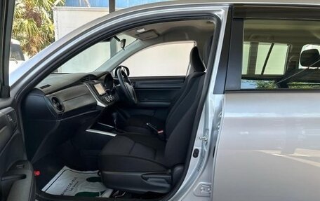 Toyota Corolla, 2019 год, 1 050 000 рублей, 17 фотография