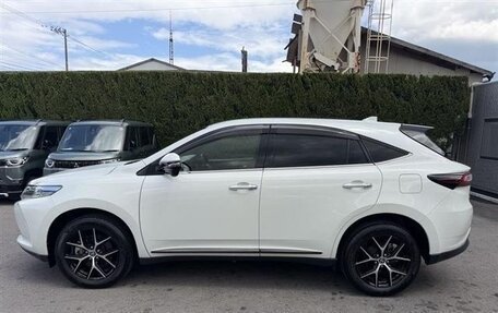 Toyota Harrier, 2019 год, 2 390 000 рублей, 2 фотография