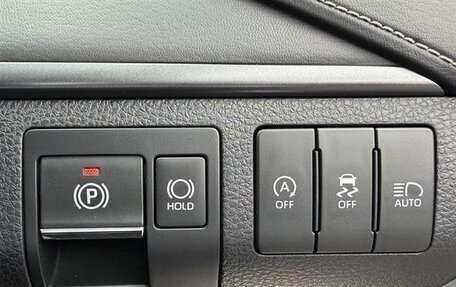 Toyota Harrier, 2019 год, 2 390 000 рублей, 16 фотография