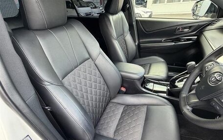 Toyota Harrier, 2019 год, 2 390 000 рублей, 18 фотография